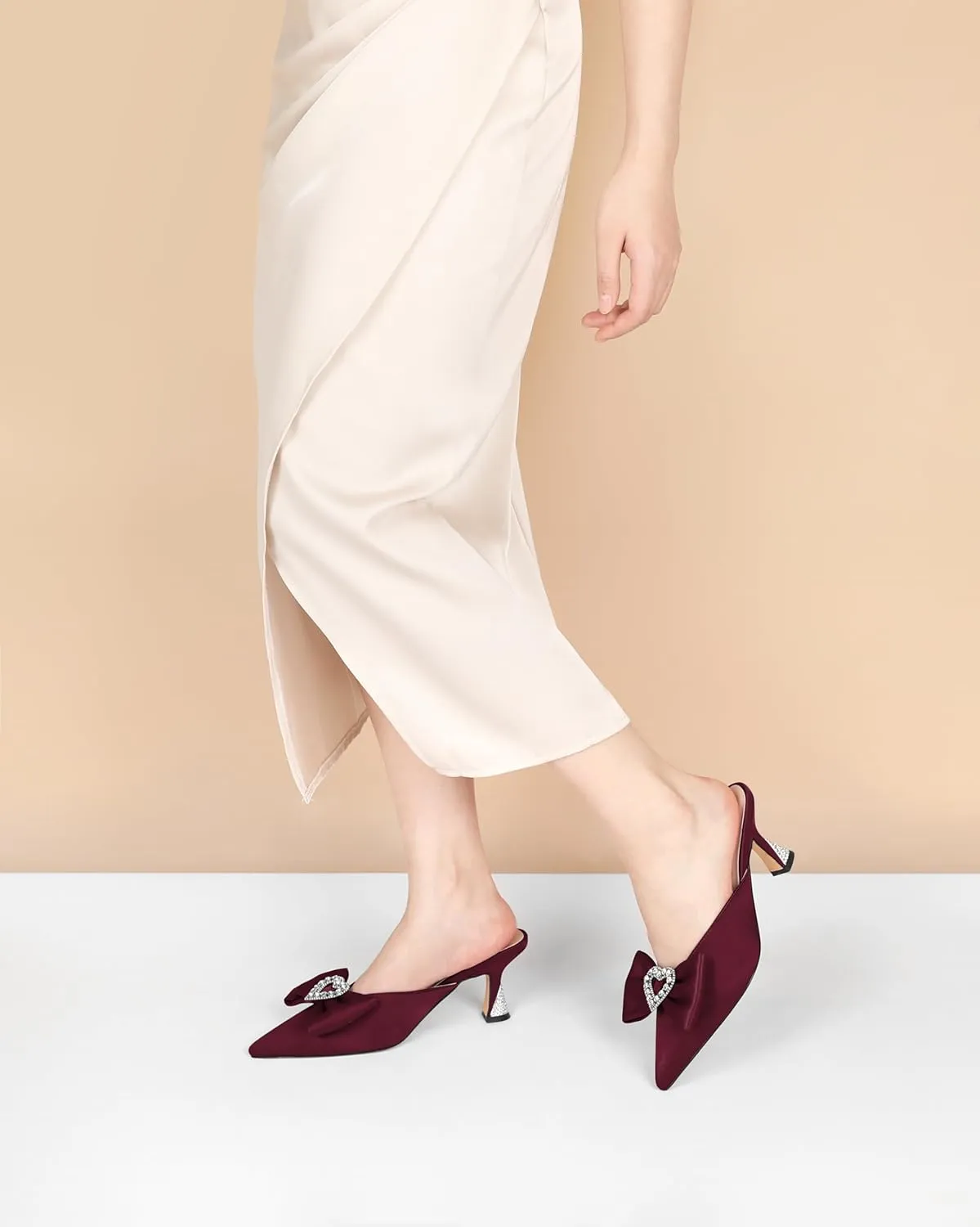 AUMOTED Women Kitten Heel Mules Rhinestone Bow Sandals Pointed Toe Heeled Mule Slip On Low Heels Slipper Glitter Mesh Wedding Bridal Shoes 2.5 Inch