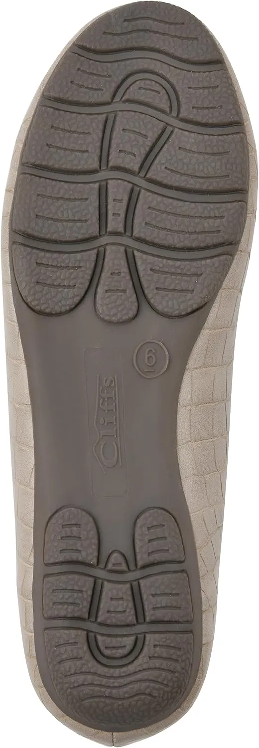 CLIFFS BY WHITE MOUNTAIN Women's Glowing Cushioned Loafer Flat