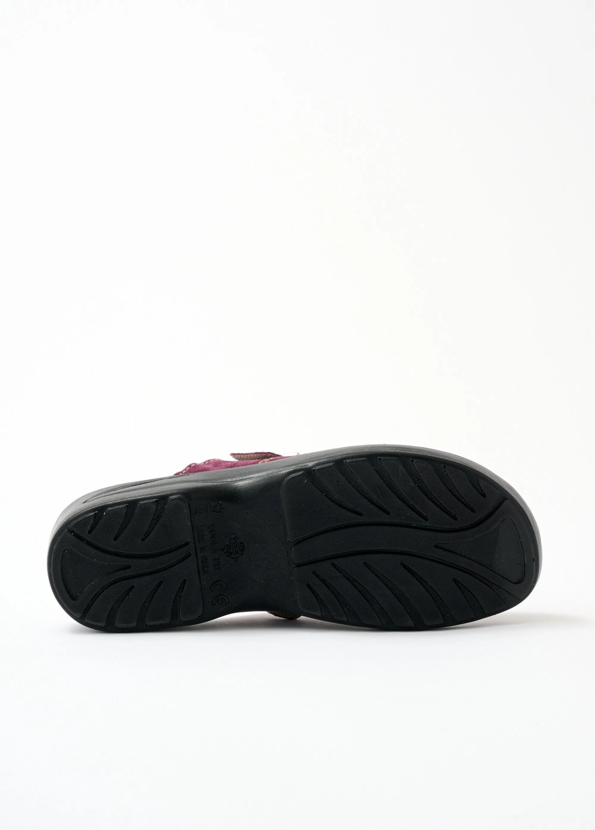 Comfort width mule slippers