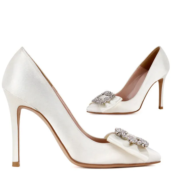 *CREME - ivory satin, detachable broach, 8cm size UK 2.5
