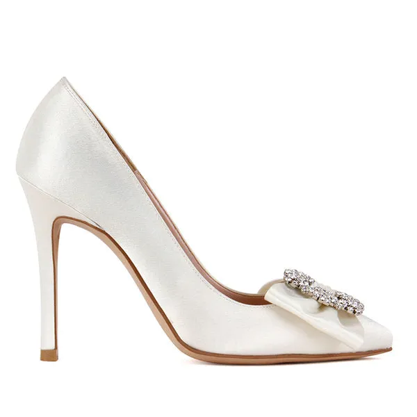 *CREME - ivory satin, detachable broach, 8cm size UK 2.5