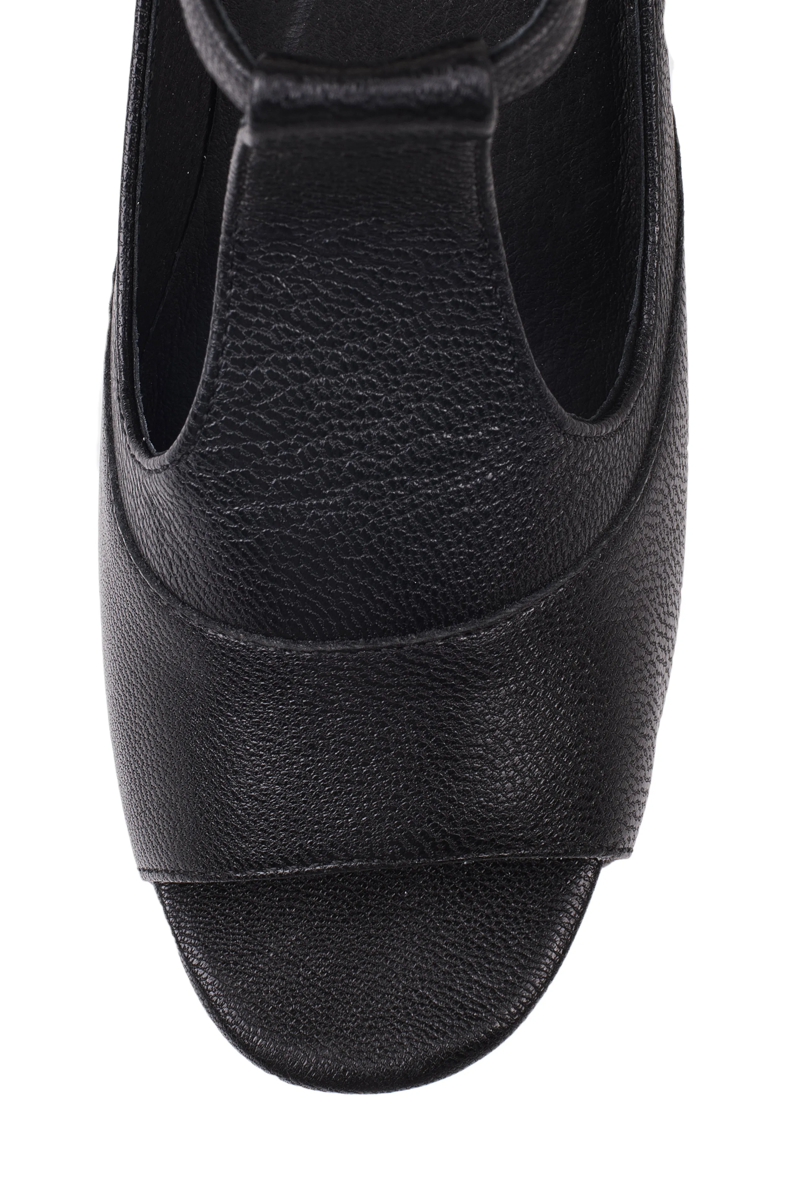 FOXY BLACK LEATHER