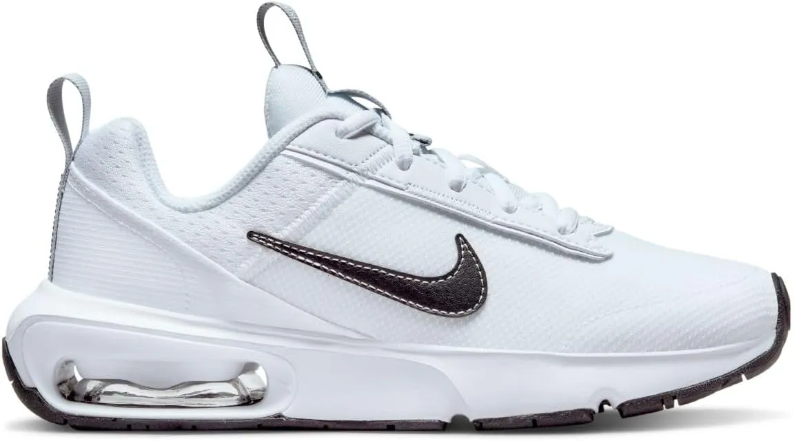 NIKE Boy's Sneaker