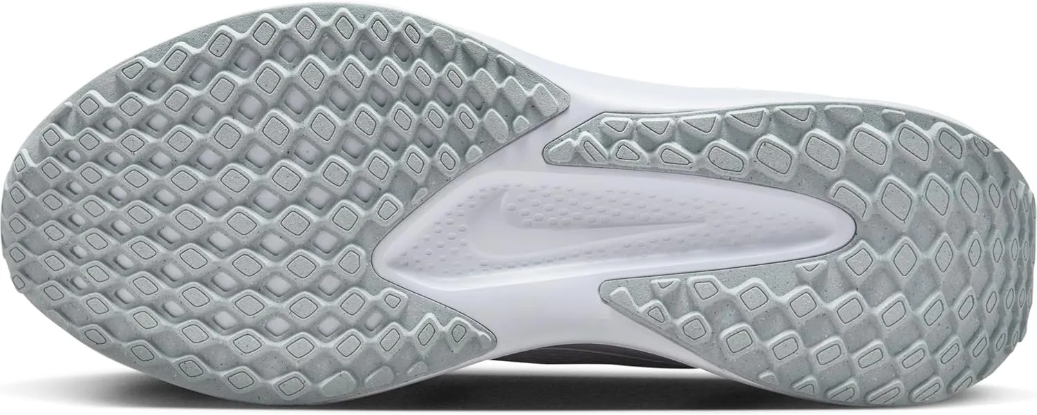 Nike Men's Quest 6 Road Running Shoes Sneaker