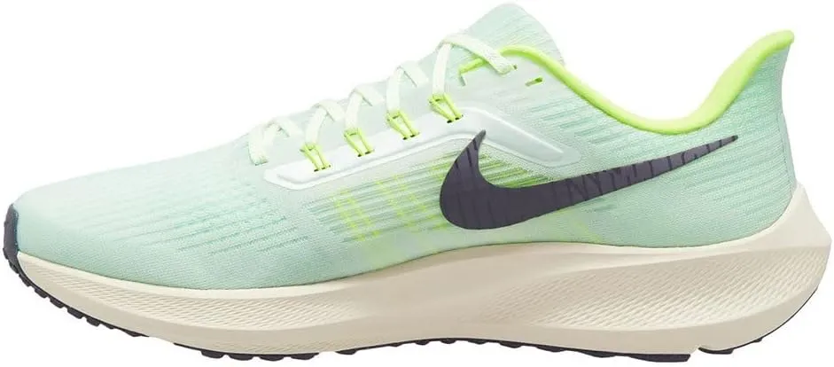 Nike Men's Sneaker