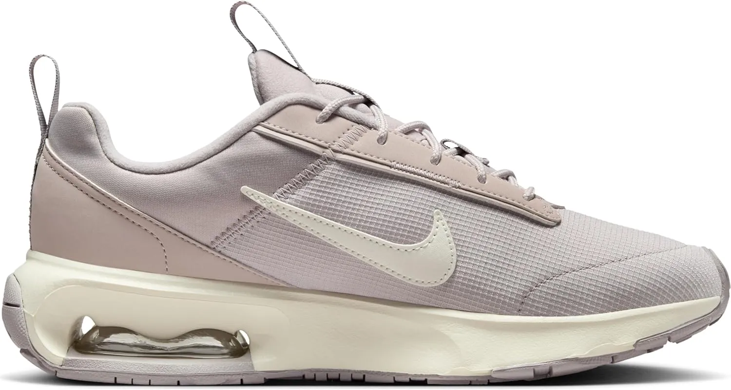 Nike Women's Sneaker