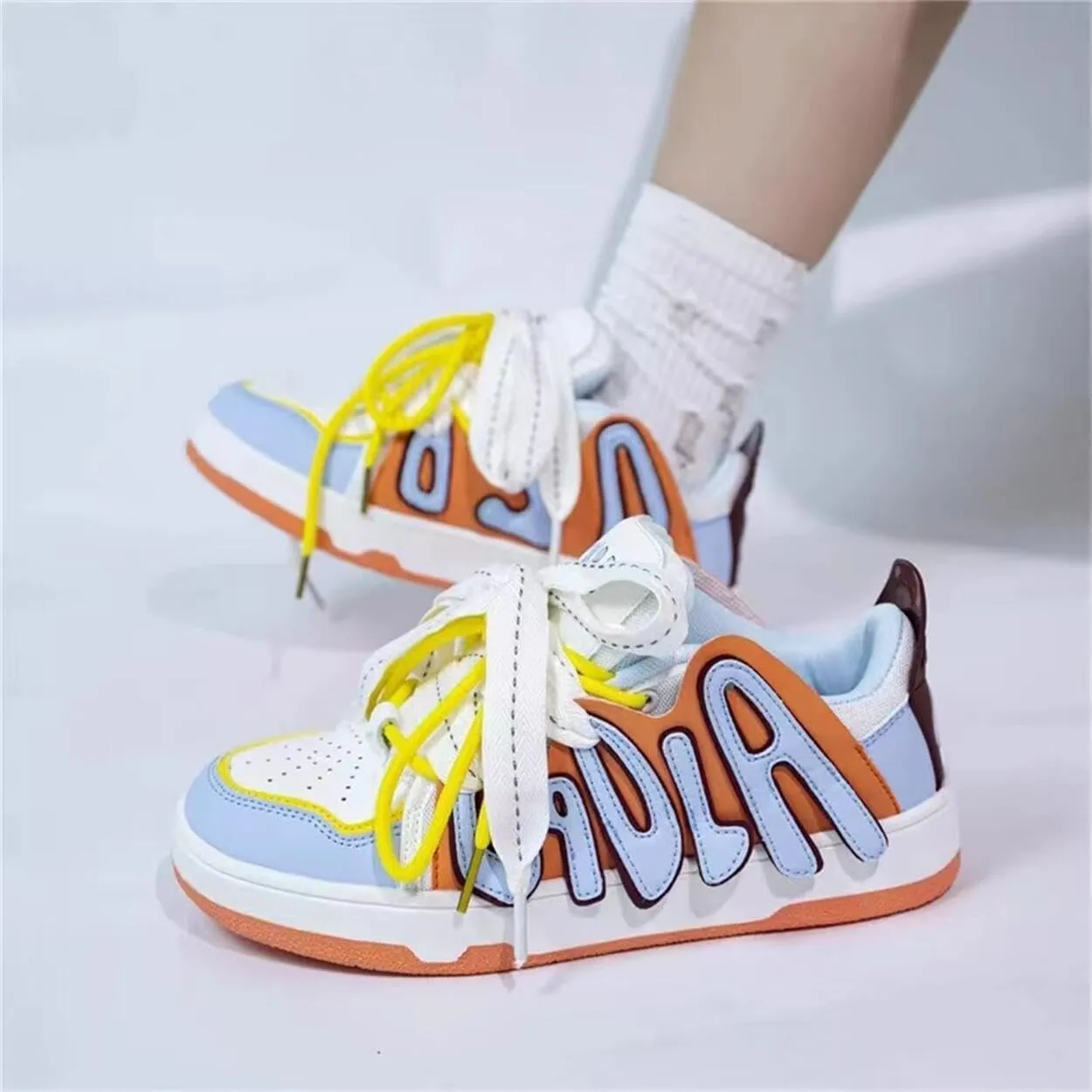 Preppy Shoes Sneakers for Women Running Shoes Non Slip On Casual Walking Shoes Fashion Lightweight Sneaker for Work Travel
