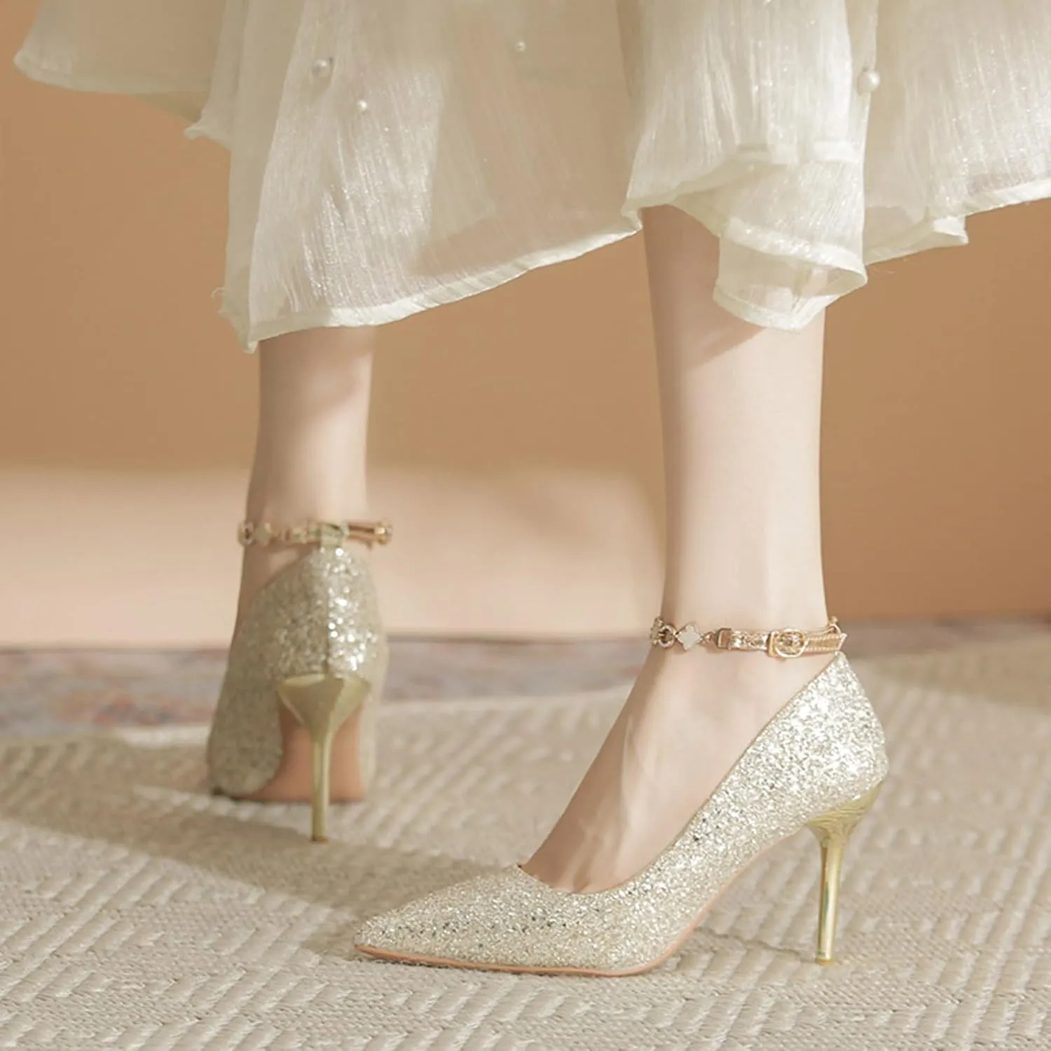 Women's Pointed Toe Stilettos High Heels Fashion Sequins Closed Pointed Toe Slip On Metal Chain Ankle Strap Wedding Party Prom Dress Shoes